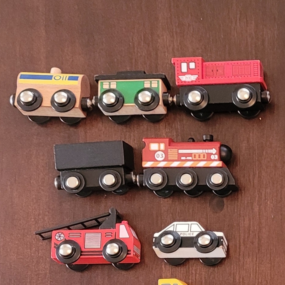 Wood Train set with accessories and Thomas the Train engine